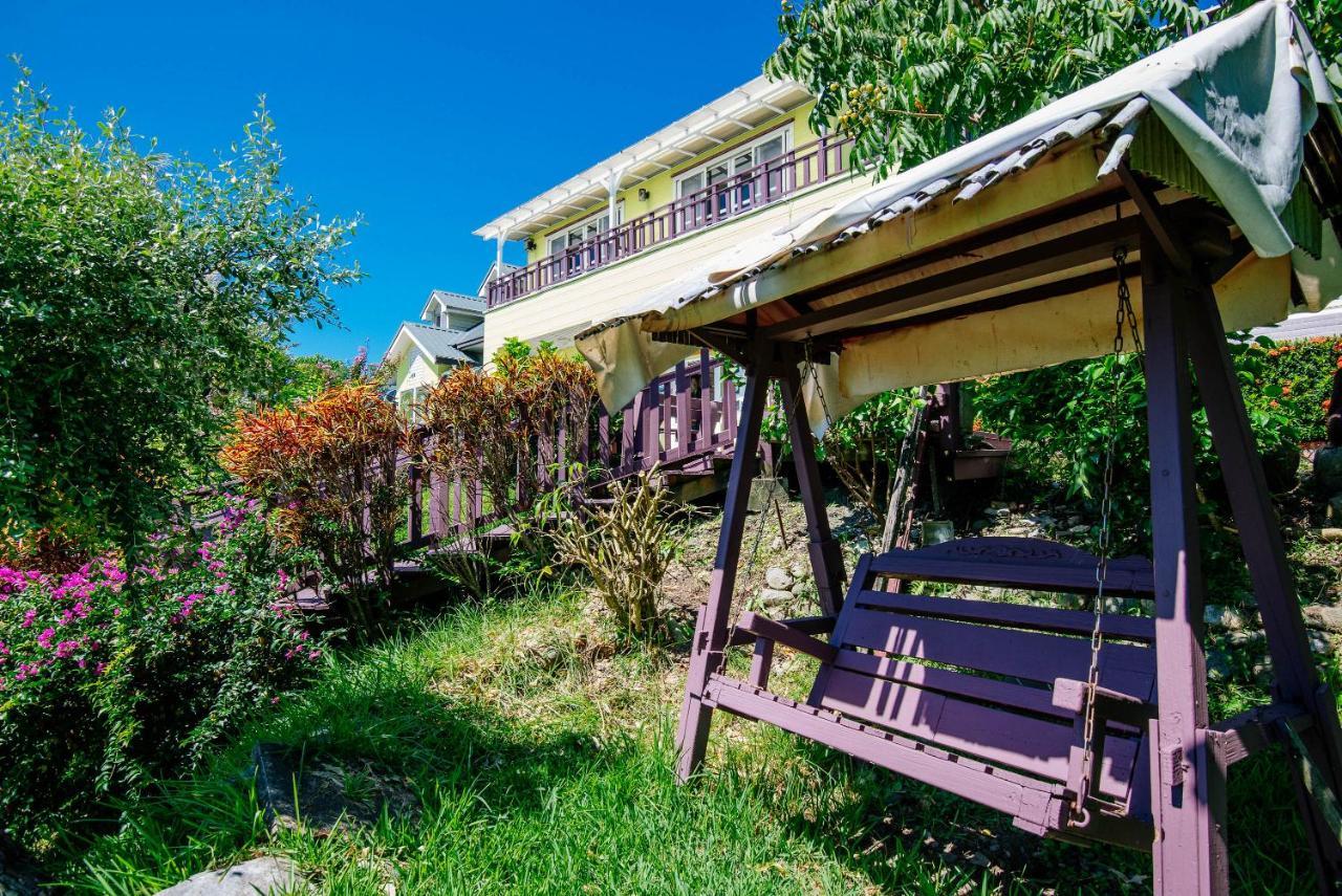 Sea-Hi B&B Yanliau Екстериор снимка
